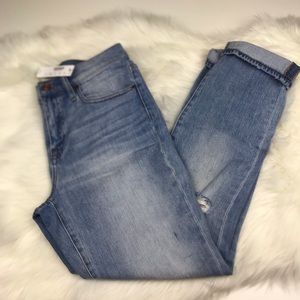 J. Crew Slim Broke in Boyfriend Jean Sz 26